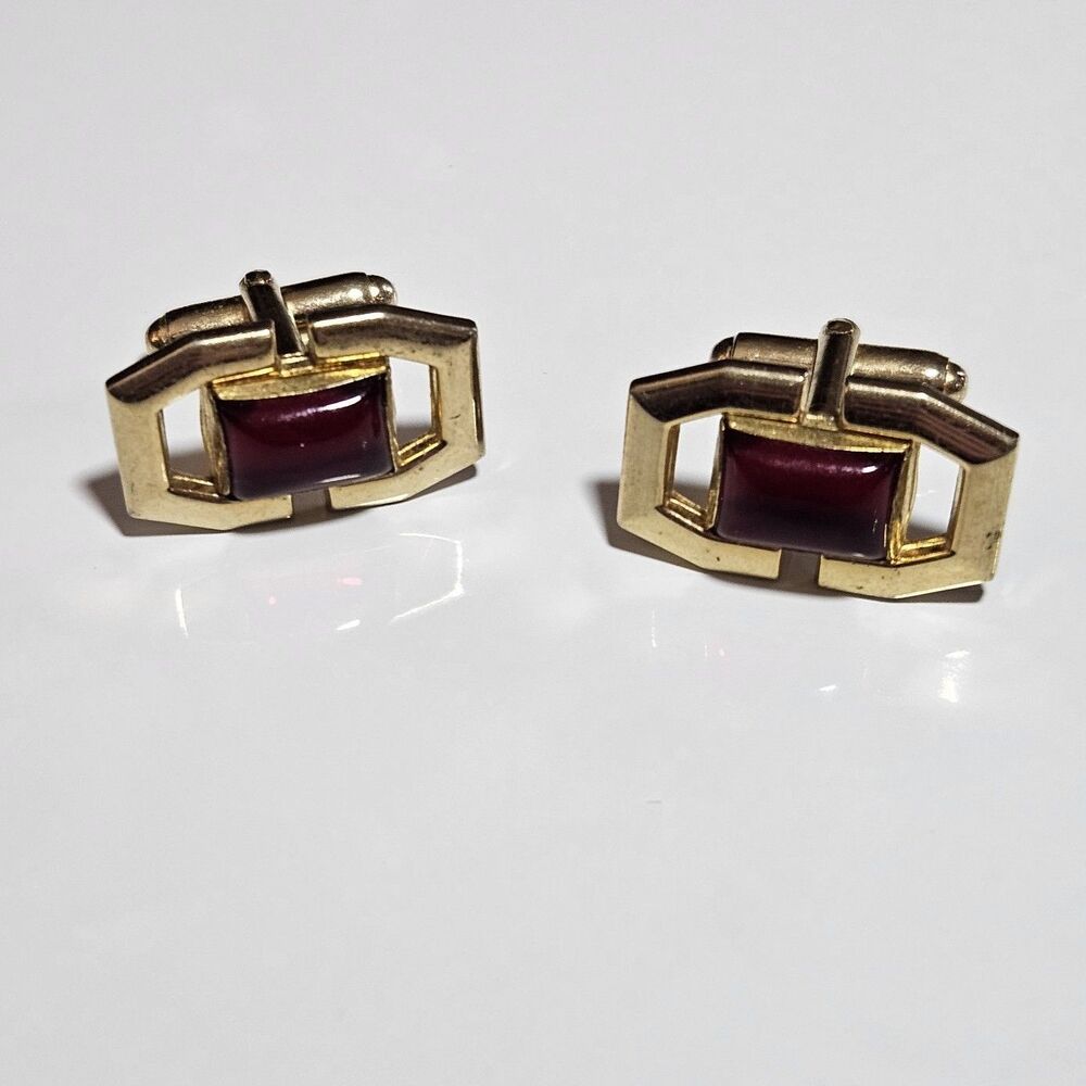 Anson Vintage Gold Tone Cufflinks with Rectangular Red Lucite
